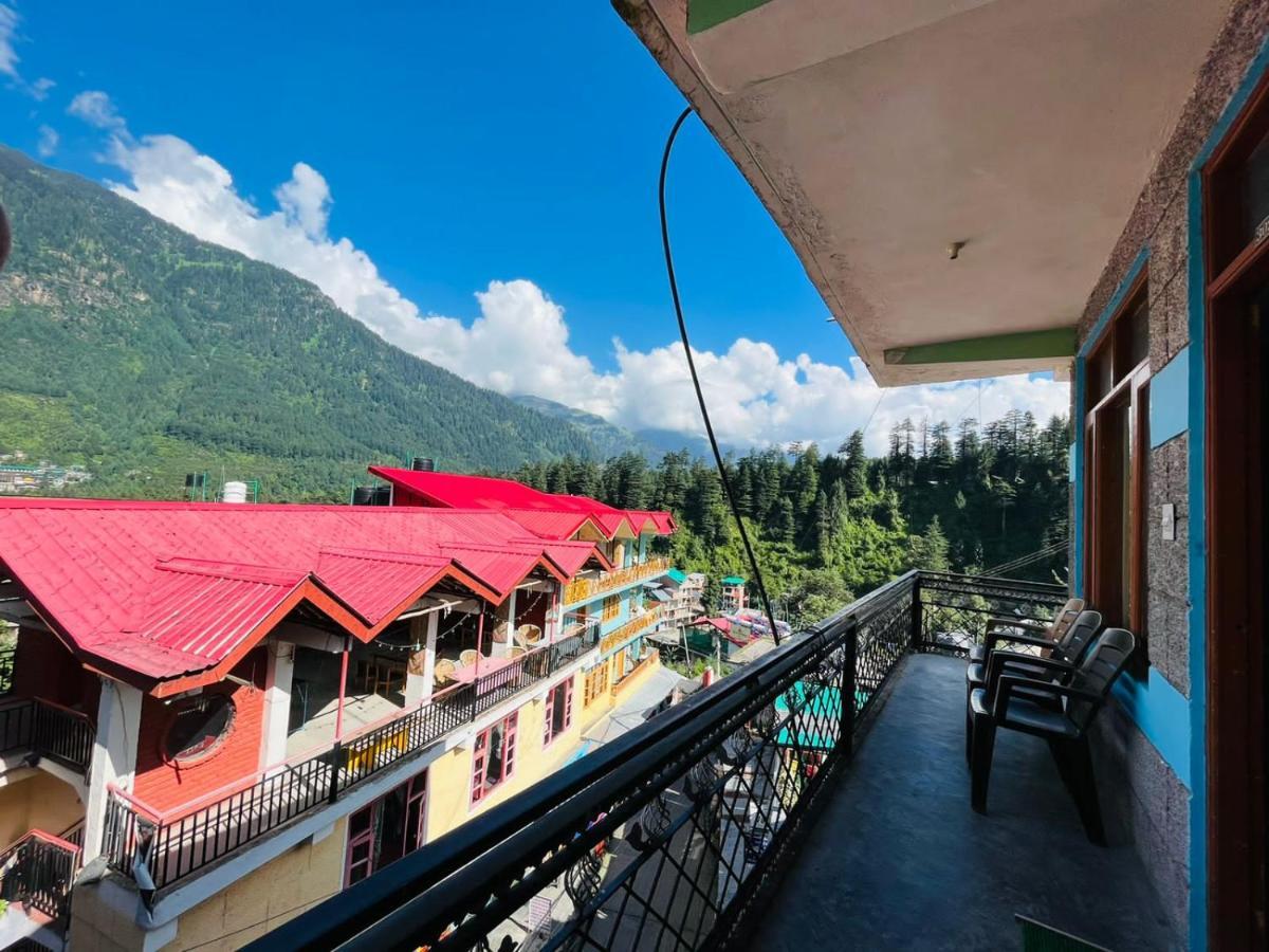 Non Stop Cafe Hostel & Stay Manāli Zewnętrze zdjęcie