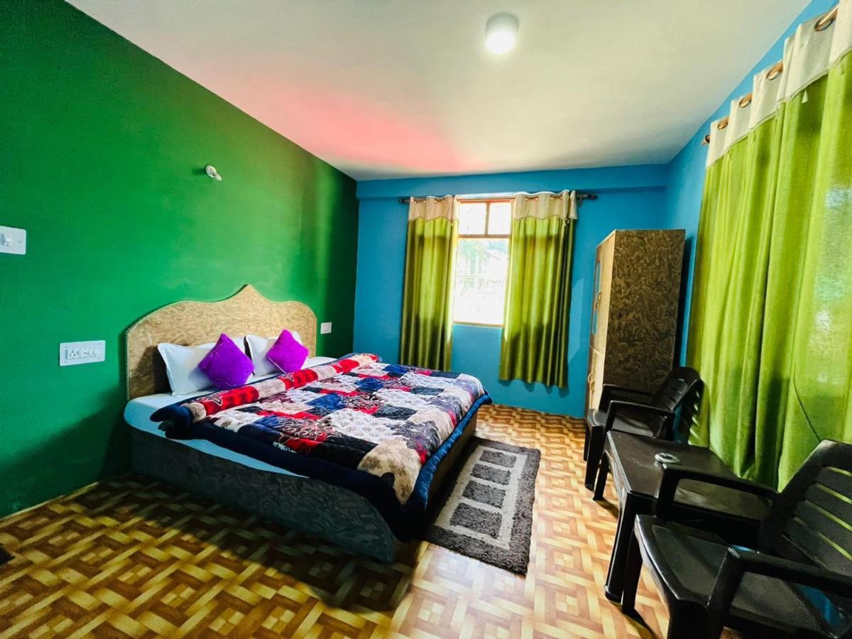 Non Stop Cafe Hostel & Stay Manāli Zewnętrze zdjęcie