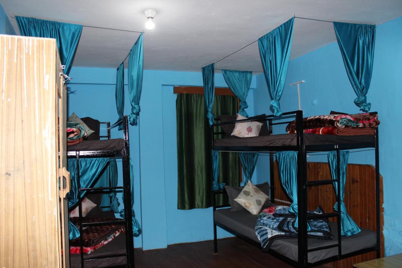 Non Stop Cafe Hostel & Stay Manāli Zewnętrze zdjęcie