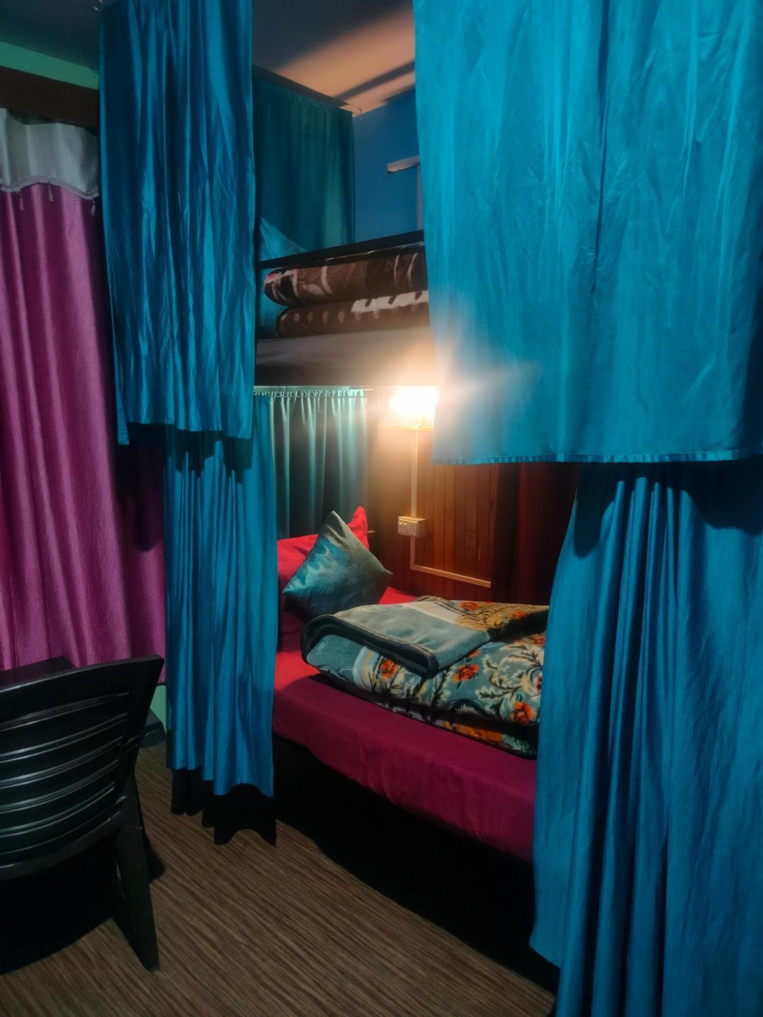 Non Stop Cafe Hostel & Stay Manāli Zewnętrze zdjęcie